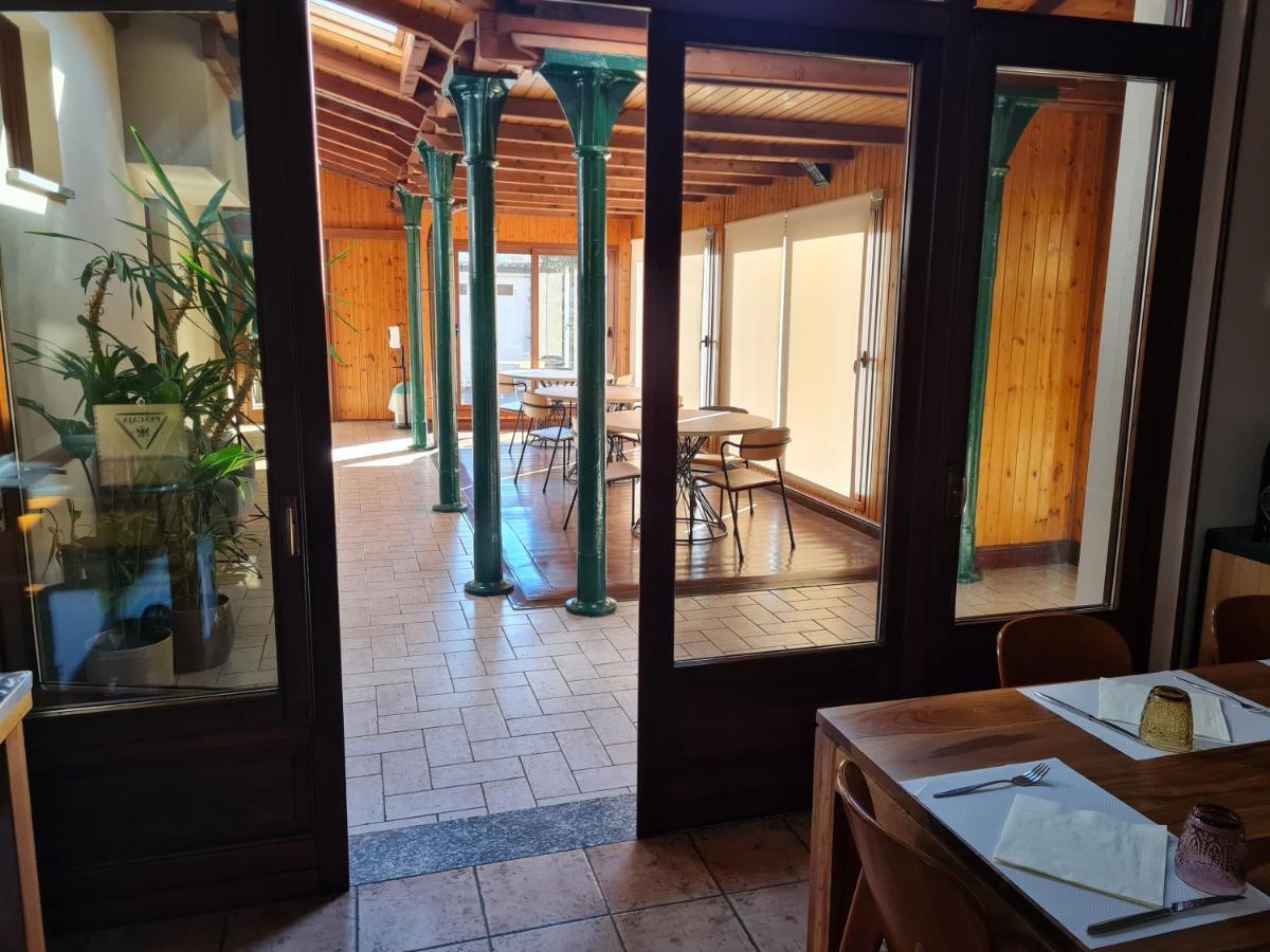 Manfredi Ristorante Con Alloggio Romentino المظهر الخارجي الصورة